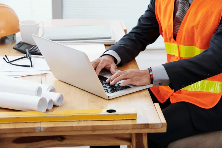 Nova exigência das NR 15 e NR 16: empresas devem disponibilizar laudos de insalubridade e periculosidade